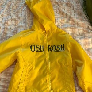 Rain coat like new TU